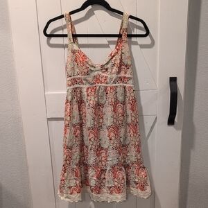 Forever 21 Romantic Boho Floral Sleeveless Tunic with Lace Hem, Size L